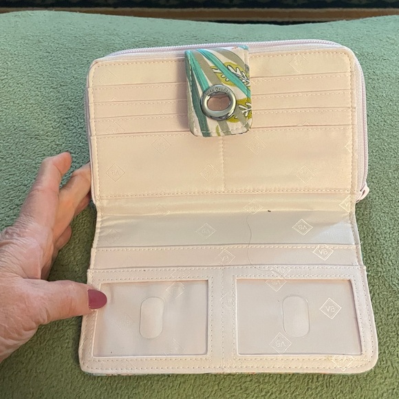 Vera Bradley Tropical Floral Wallet - Picture 2 of 5